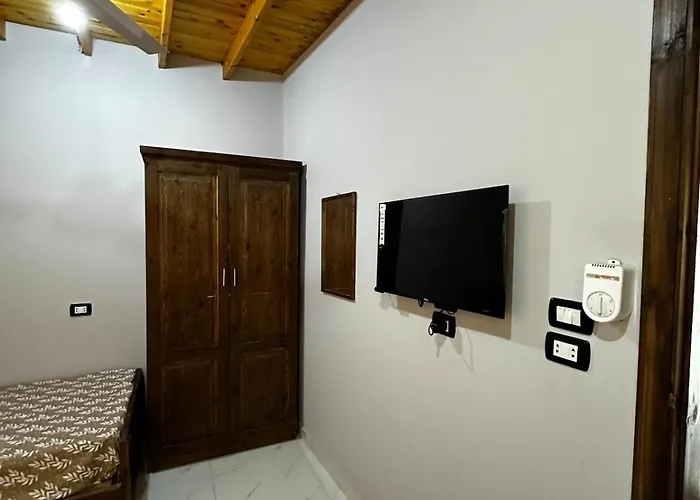 Cozy One-bedroom Near Asala Square دهب